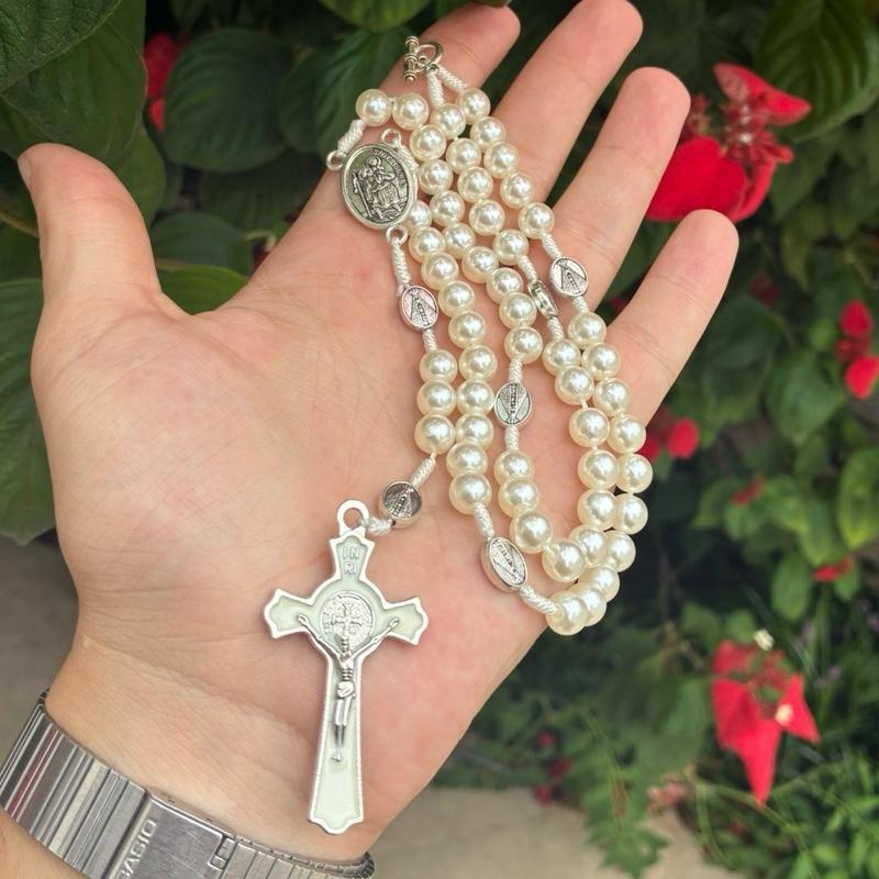 Terço Pérola Nossa Senhora Aparecida Para Pescoço Carro Com Medalha Metal de São Cristóvão Proteção
