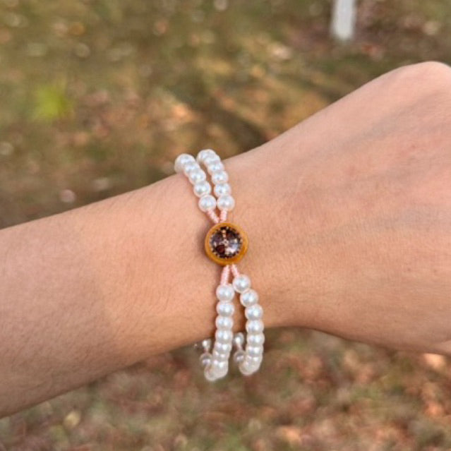 Terço Pulseira Pérola NSA e São Bento