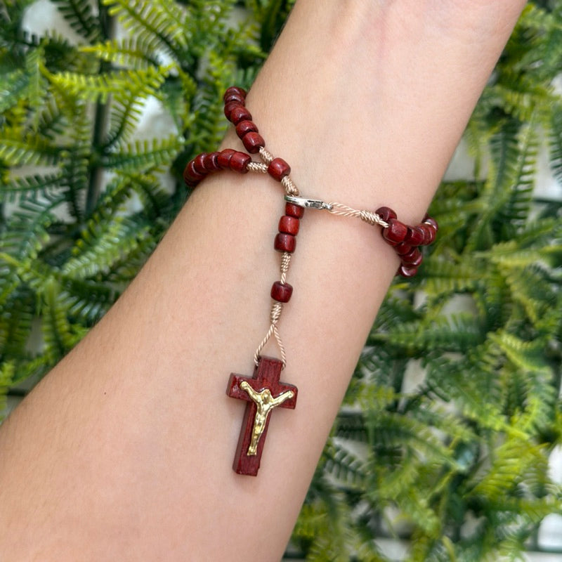 Pulseira Terço Unissex Madeira Pau Brasil Pulseira Religiosa