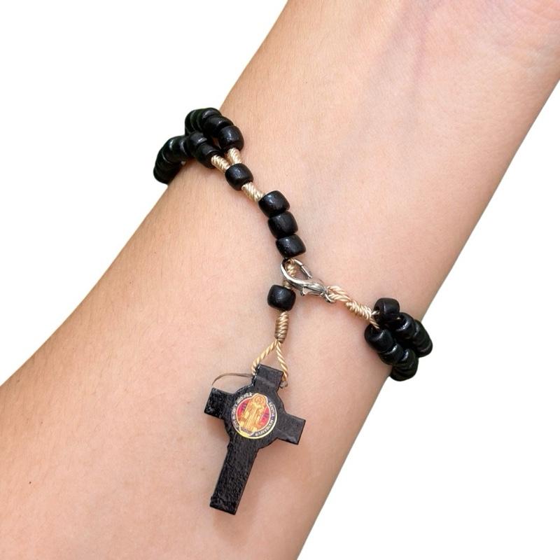 Pulseira Terço Madeira Pau Brasil São Bento Ajustável