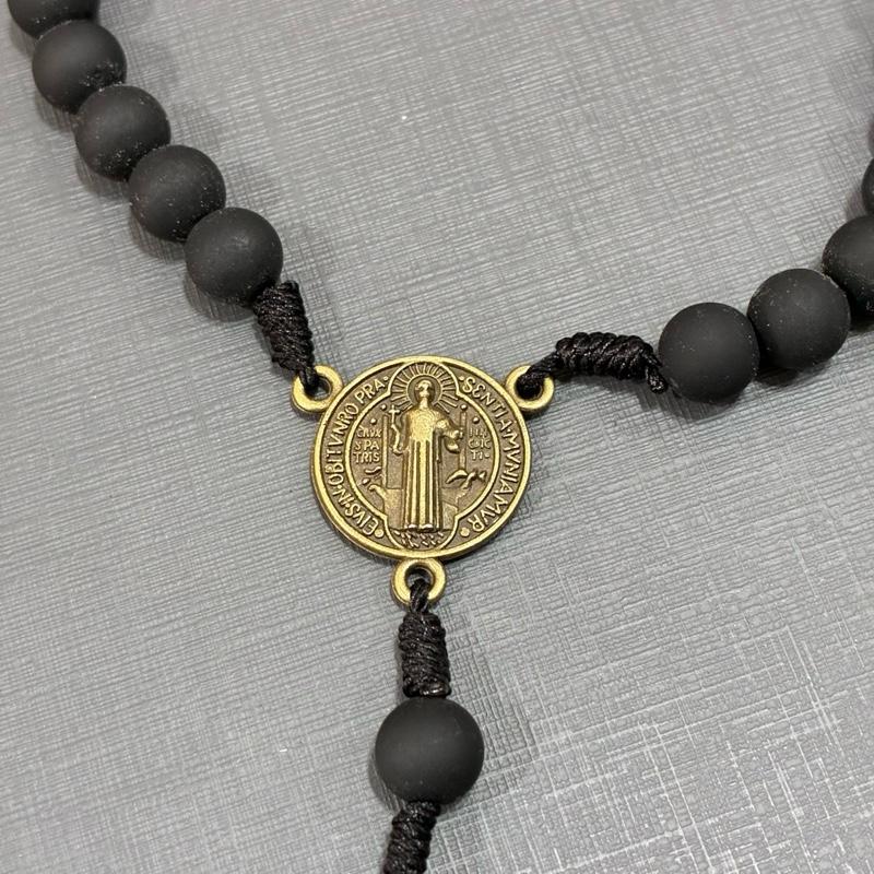 Terço São Bento Emborrachado Cruz Bronze