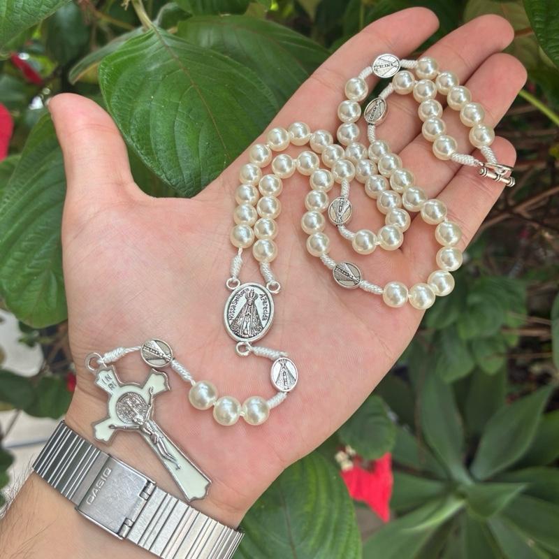 Terço Pérola Nossa Senhora Aparecida Para Pescoço Carro Com Medalha Metal de São Cristóvão Proteção
